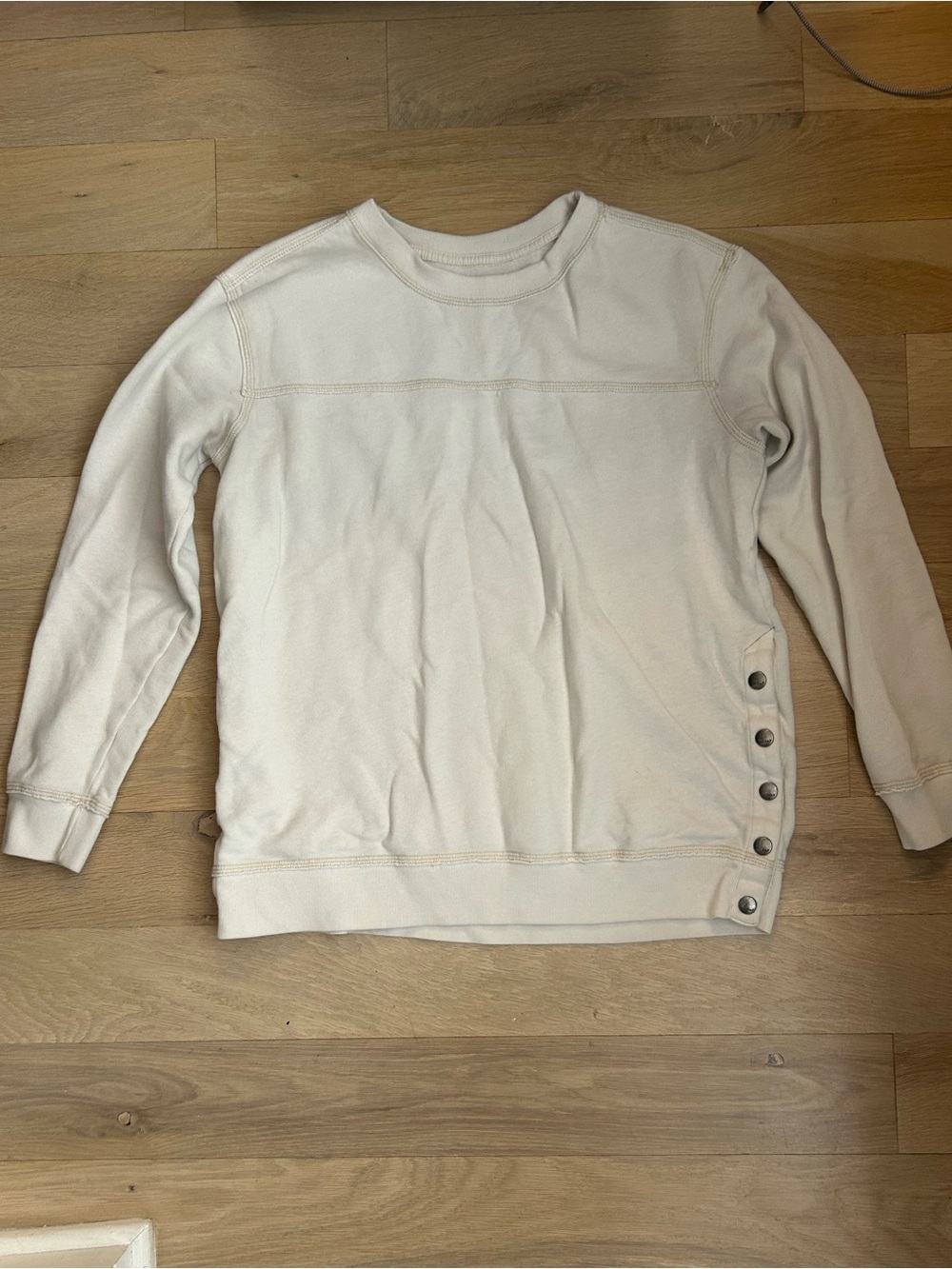 Abercrombie & Fitch Crewneck Button-Side Sweatshirt - Cream - Picture 2 of 5